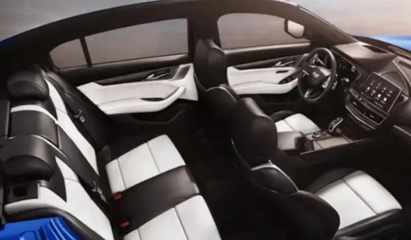 凱迪拉克ct5怎么樣,標配2.0T+10AT動力組合(配置高級豪華)