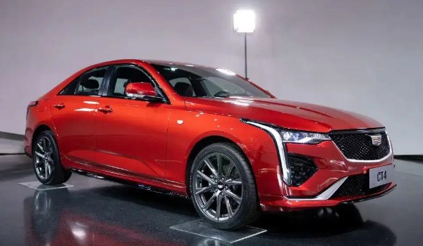 凱迪拉克ct4怎么樣值得買嗎 搭載2.0T發動機(車身長達4.7米)