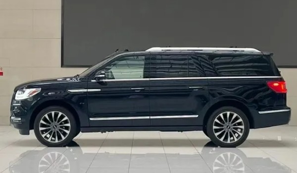 林肯領航員發動機怎么樣 搭載3.5T渦輪增壓發動機(動力很強)