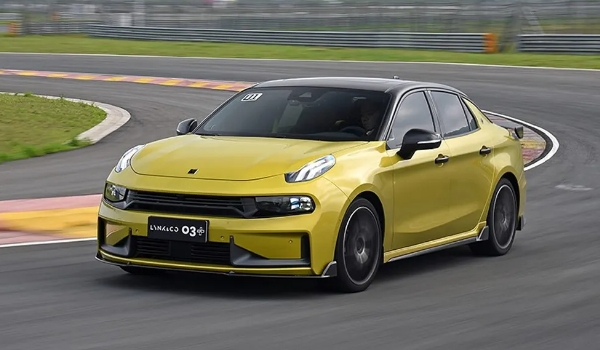 領克03油耗高嗎，綜合百公里油耗6-7L左右