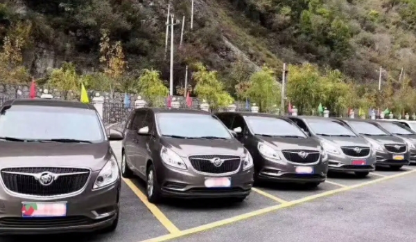 租車一天大概多少錢 不同車型租車價格差異較大(常用車100-500元)