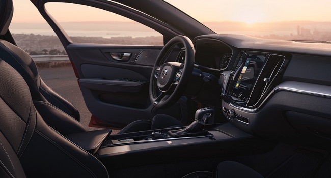 s60沃爾沃2022款落地價，動力超強值得購買