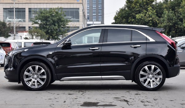 凱迪拉克xt4這款車到底怎么樣 搭載2.0T發動機(百公里油耗10L)