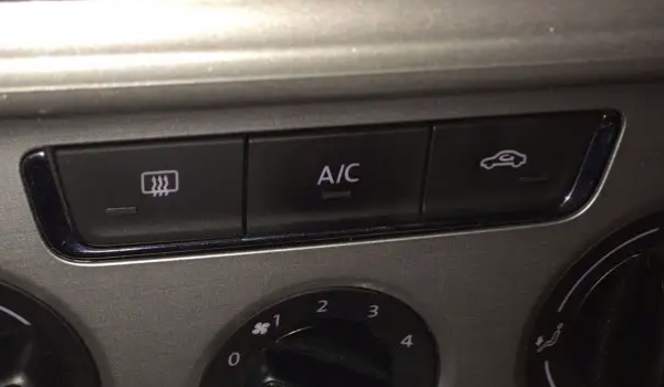 內循環和外循環的區別標志 通過標志上的箭頭來進行區分（用途不同）