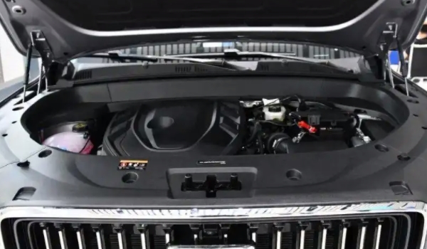 吉利星越l四驅怎么樣 加速強勁/配置較高/車身大氣/油耗低