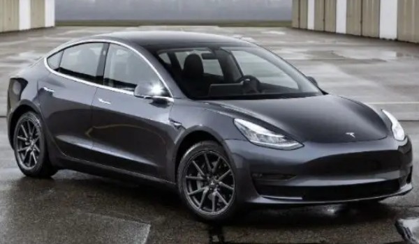 特斯拉model 3續(xù)航多少 續(xù)航最遠(yuǎn)可達(dá)675km(兩臺永磁同步電機(jī))