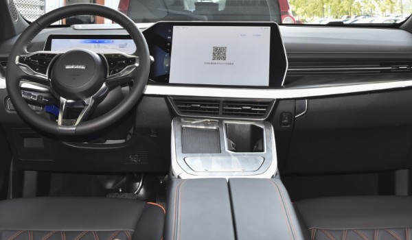 哈弗大狗和哈弗神獸哪個(gè)好 神獸動(dòng)力強(qiáng)(車身長達(dá)4.7米)