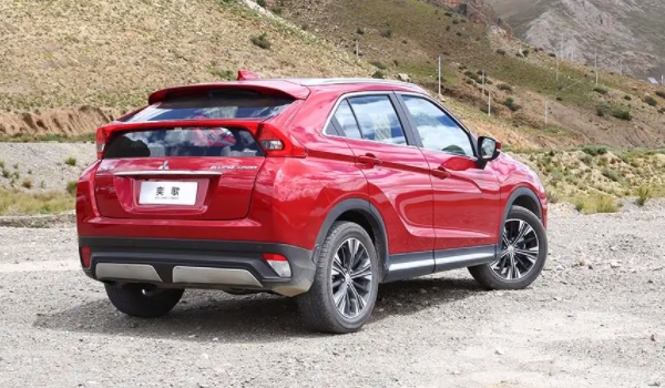 兩驅和四驅的區別 車輛的驅動輪有所不同(四驅性能更穩定)