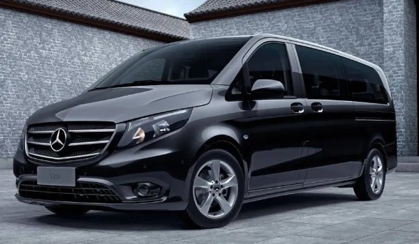 奔馳v260商務車報價 2021款v級售價46萬一輛(二手26萬)