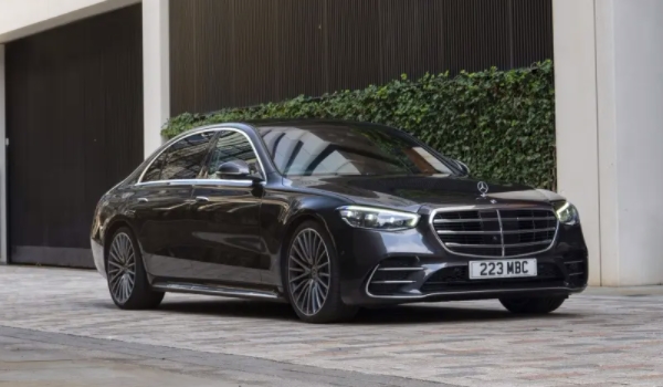 即將上市的2023款奔馳e 車型已完成上市(上市時間2020年9月份)