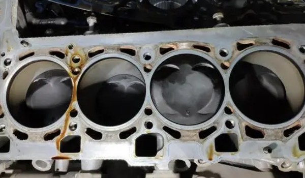 吉利星越l發(fā)動機(jī)是什么牌子 沃爾沃品牌(Drive-E2.0TD發(fā)動機(jī)系列)