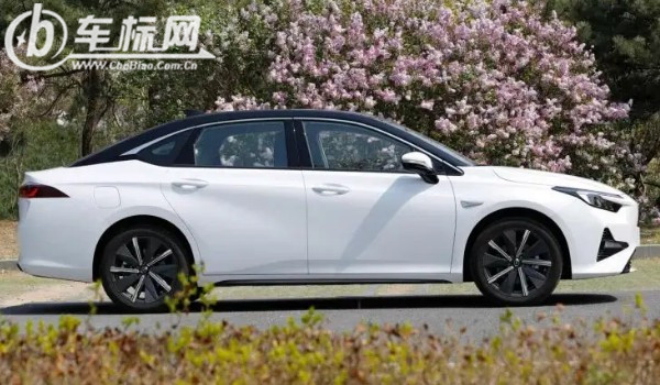 廣汽本田繹樂這車怎么樣 續航實測可達490km(車身長達4.8米)