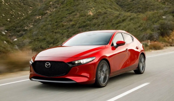 二手昂克賽拉哪一年好 年限越近使用效果越好(二手車保值率62.81%)