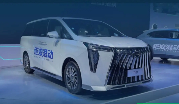 傳祺m8插電混動(dòng)參數(shù) 發(fā)動(dòng)機(jī)最大扭矩320牛米，最大功率140千瓦