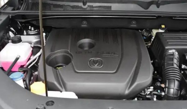 長安cs75plus藍鯨版2022款發動機怎么樣 動力強勁(搭載1.5T和2.0T發動機)