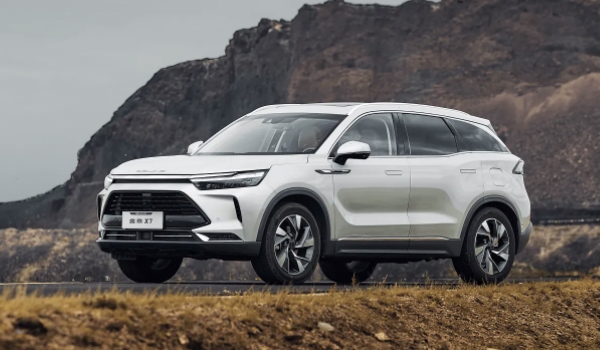 北京汽車全部車型報價圖片 北京汽車是自主品牌(生產車型非常多)