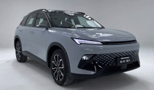 北京汽車全部車型報價圖片 北京汽車是自主品牌(生產車型非常多)