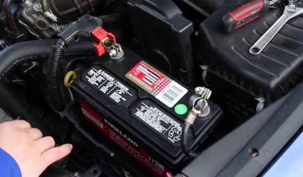 汽車電瓶壽命多久 電瓶壽命2年到6年時間（注意電瓶的保養）