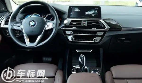 奔馳glc和寶馬x3怎么選 奔馳glc動力更強(底盤支持軟硬調節)