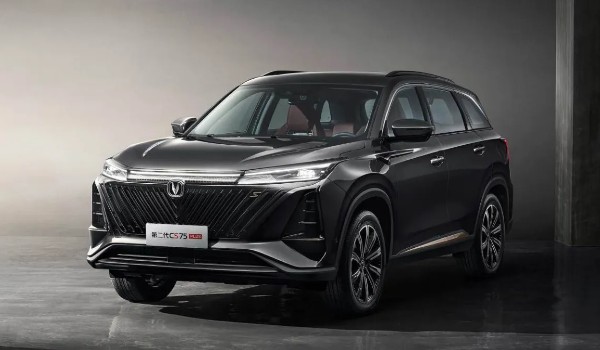 長安cs75plus藍鯨版2022款落地價 2022款藍鯨版落地13萬(二手7萬)