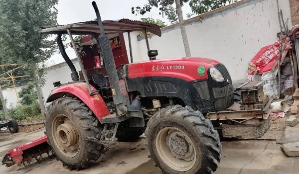 東方紅1204新車多少錢一臺 新車售價12萬元(農機補貼1.6萬)