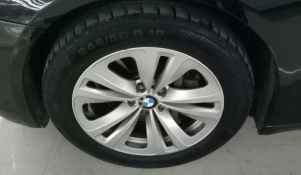 寶馬730輪胎型號規格 輪胎型號245/40 r20(普利司通輪胎)