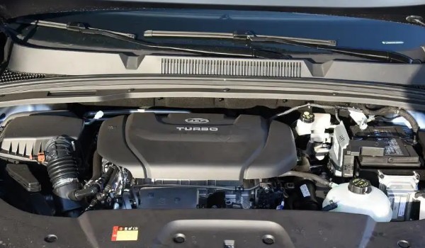 五菱凱捷怎么樣值得買嗎 油耗實測7.9L(輸出馬力可達177匹)