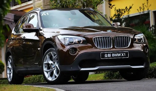 寶馬x1變速箱品牌 愛(ài)信變速箱(穩(wěn)定性高換擋平順)