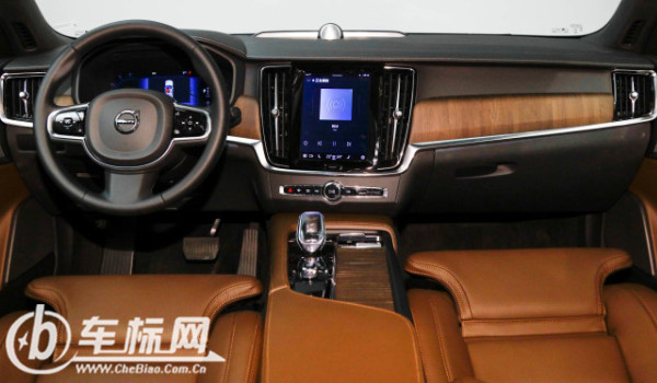 沃爾沃s90油耗高嗎 油耗實(shí)測9.3L(一公里消耗8毛錢)