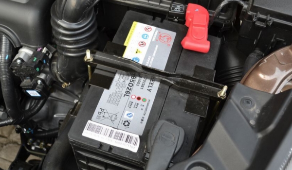 汽車電瓶多少伏 電瓶為12伏或者是24伏（具體根據車輛來進行確定）