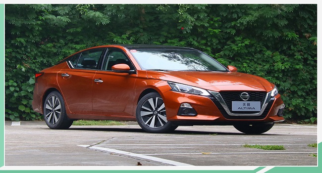 天籟20舒適版報價，價格跨度為17.98-26.98萬同級車型中性價比高