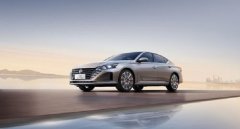 日產天籟的價格是多少，官方指導價格17.98--23.98萬元