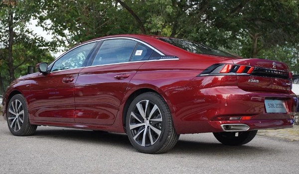 標致508l這款車怎么樣 輸出馬力211匹(油耗實測7.7L)