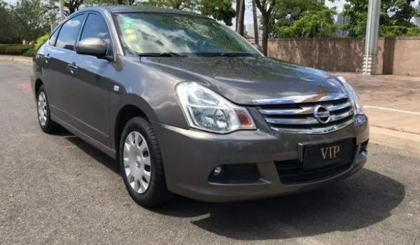 經典軒逸有幾款車型 有4款車輛(車型為2022款和2021款)