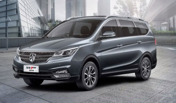 七座寶駿730價(jià)格表 已停售(二手車售價(jià)4.98萬元到7.01萬元)