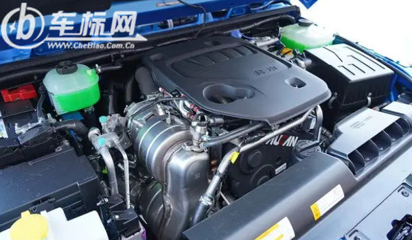 北京bj40動力怎么樣 輸出馬力可達231匹(搭載兩款發動機)