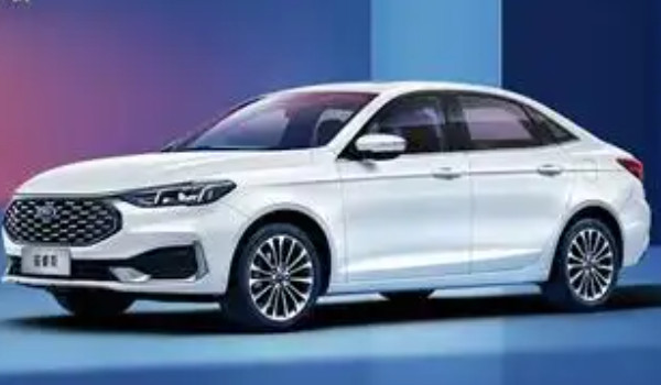 福特福睿斯這款車怎么樣 百公里油耗7.9L(馬力可達122匹)