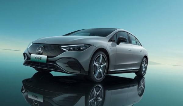 奔馳EQEsuv上市時間 奔馳EQEsuv于2022年10月17日國內發布