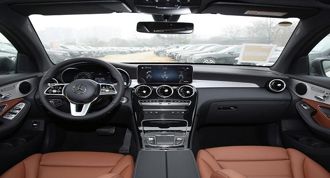 奔馳glc轎跑suv2023款上市時間,明年4月新車提回家