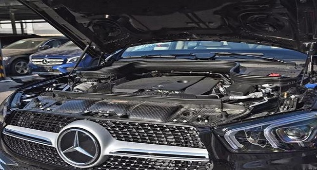 奔馳gle350最新價格2022，指導價為78.88萬元-92.33萬元豪氣沖天