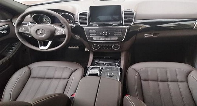 奔馳gle400最新價格2022款,69.98-87.06萬掩飾不住的奢華質感