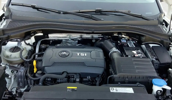 柯迪亞克用的是什么發(fā)動(dòng)機(jī) 2.0T四缸發(fā)動(dòng)機(jī)(馬力可達(dá)220匹)