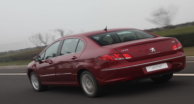 2010款標致408費油嗎，百公里油耗低至5.2L