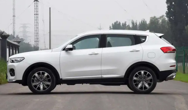 昂科拉和哈弗h6哪個值得買 哈弗h6馬力可達211匹(車身長達4683mm)