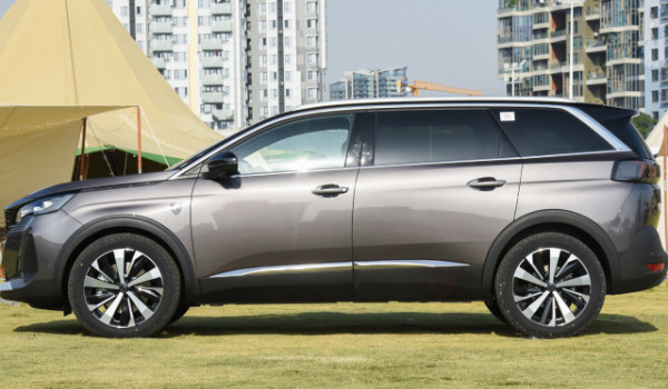 標致5008油耗多少真實油耗 百公里油耗8.5L(油耗一公里7毛錢)