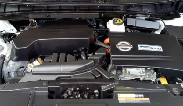 日產樓蘭是什么變速箱 駕駛平順性高(7擋CVT無級變速箱)