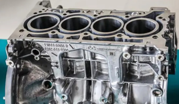 日產軒逸動力怎么樣 輸出馬力可達122匹(搭載1.6L發動機)