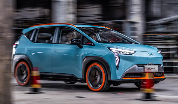 suv純電動(dòng)汽車排行榜 元plus售價(jià)13萬(wàn)排第一(月銷量可達(dá)20418輛)