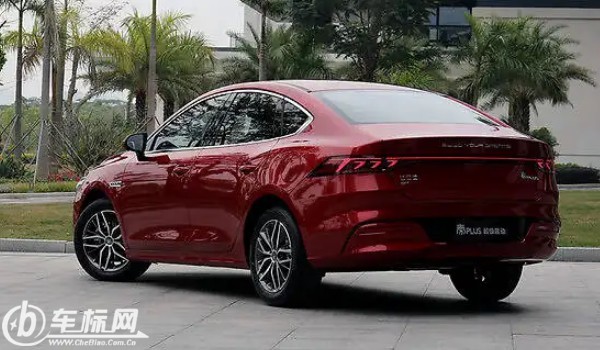 比亞迪秦plus多少錢(qián)一輛 2021款秦plus售價(jià)13萬(wàn)(落地價(jià)14萬(wàn))