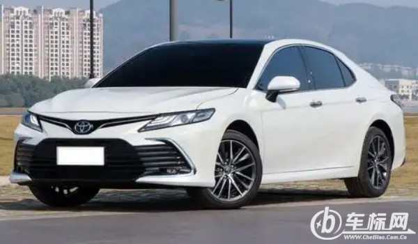 豐田凱美瑞油電混合2022款報價 2022款凱美瑞混動18萬(落地20萬)